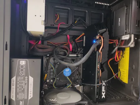 کارت گرافیک مدل RX 580 8GB GDDR5