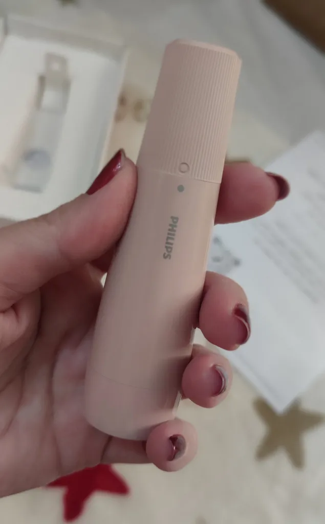 ماشین اصلاح موی صورت بانوان فیلیپس مدل BRR454