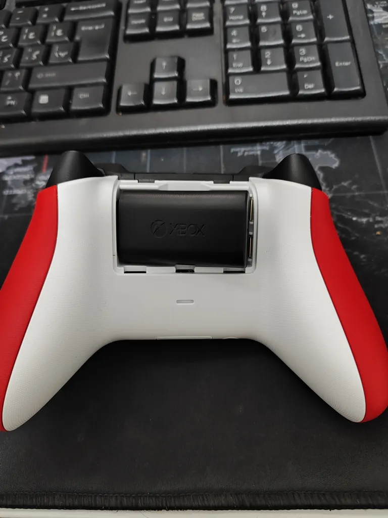 باتری و کابل شارژ دسته بازی ایکس باکس سریس مایکروسافت مدل 1727