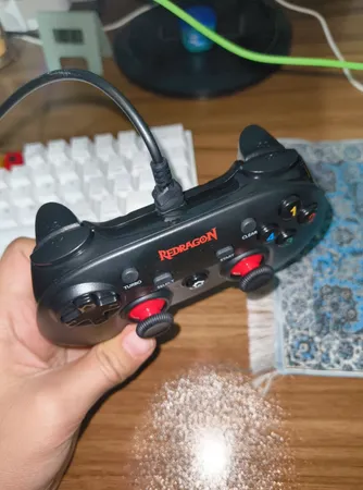 دسته بازی ردراگون مدل SATURN G807