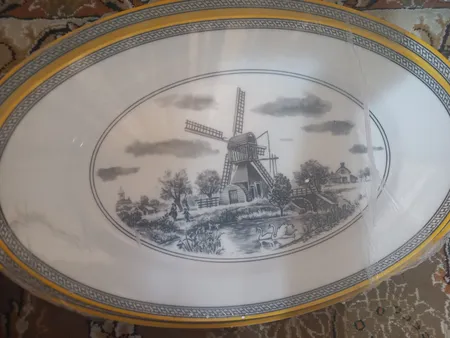 سرویس غذاخوری 28 پارچه 6 نفر چینی زرین ایران مدل ایتالیا اف Village 2 درجه یک