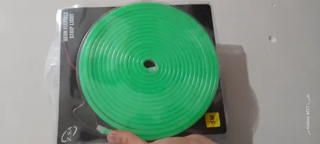 ریسه نئون فلکسی مدل v12 طول 5 متر