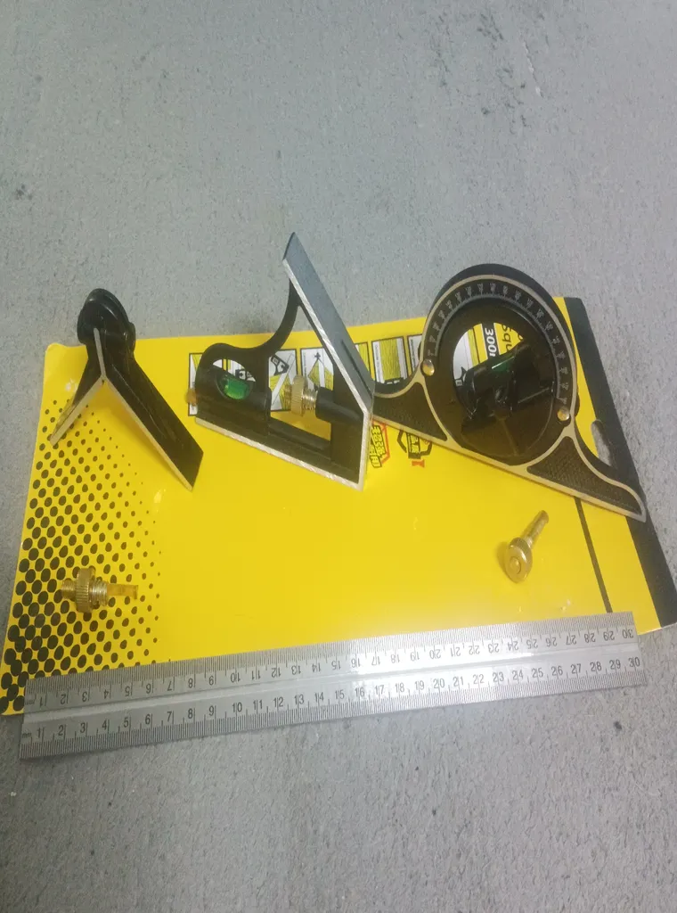 گونیا تراز مدل M01