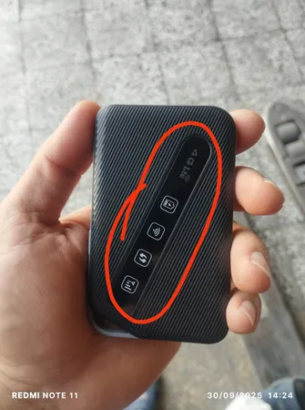 مودم 4G/LTE قابل حمل دی-لینک مدل DWR-930M