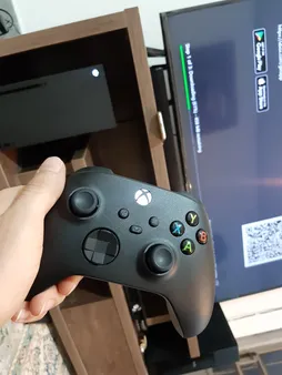 کنسول بازی مایکروسافت مدل Xbox Series X ظرفیت 1 ترابایت به همراه دسته اضافی