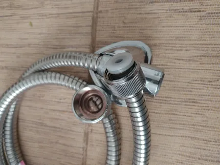 شلنگ توالت مدل s120