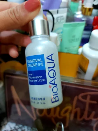 سرم پوست بایو آکوا مدل ترمیم کننده و ضد جوش حجم 30 میلی لیتر