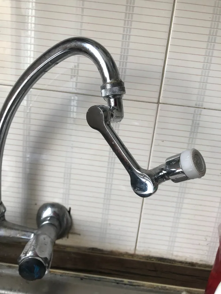 سرشیر آب آلوا مدل گردان 1080 درجه کد VMI-KB-8001