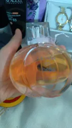 ادو پرفیوم زنانه فراگرنس ورد مدل La Vida Es Bella حجم 100 میلی لیتر