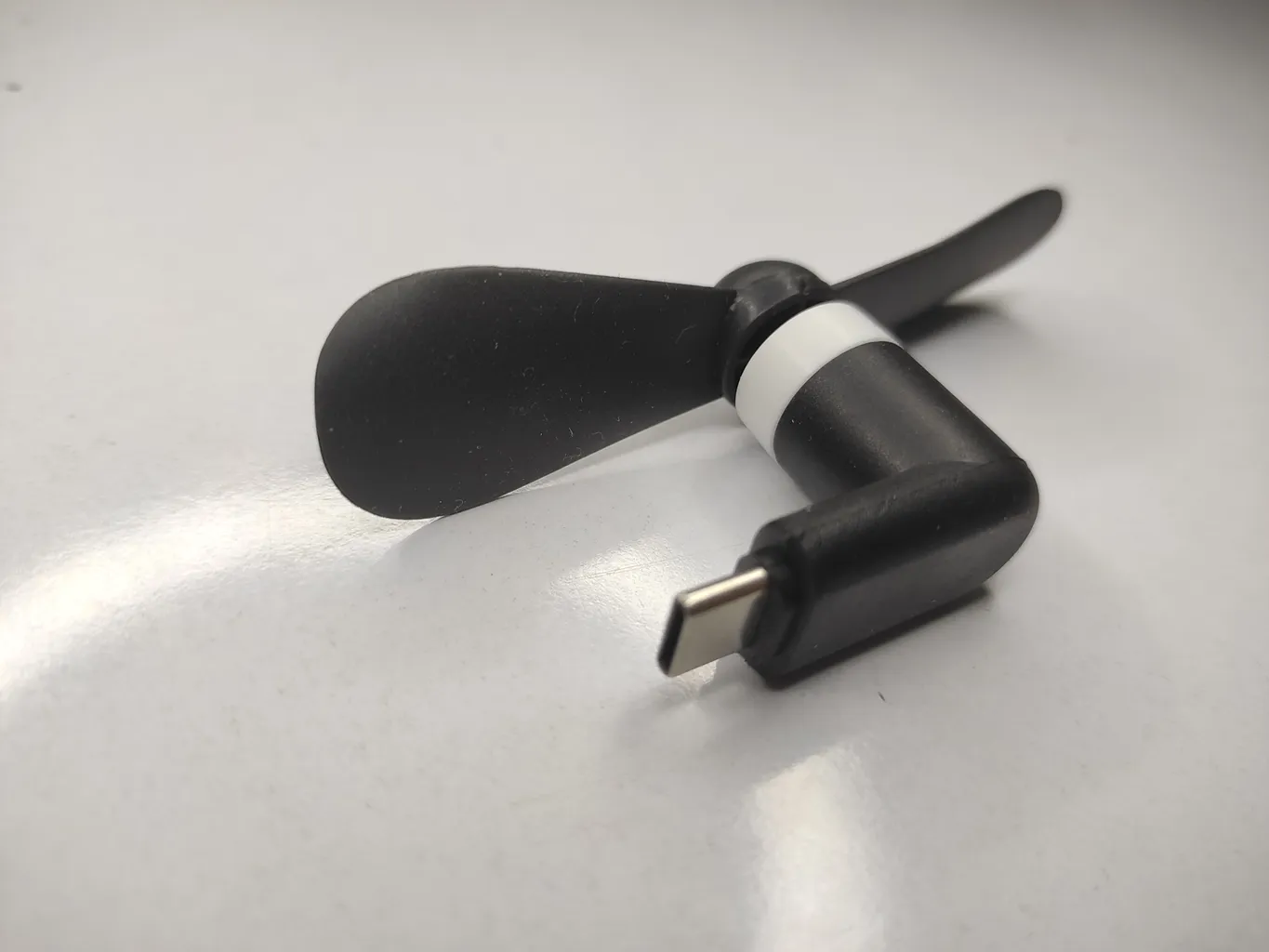 پنکه همراه مدل USB C