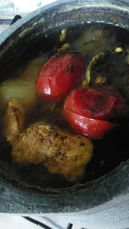 ظرف دیزی سنگی راه ابریشم با ظرفیت 8 نفر