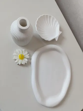 ست 3 تکه گلدان و استند جواهرات بتنی مدل دفرمه کد T08