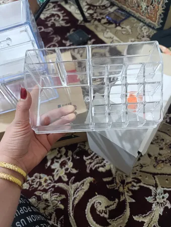 استند لوازم آرایشی مدل 06