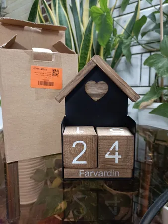 تقویم رومیزی طرح کلبه