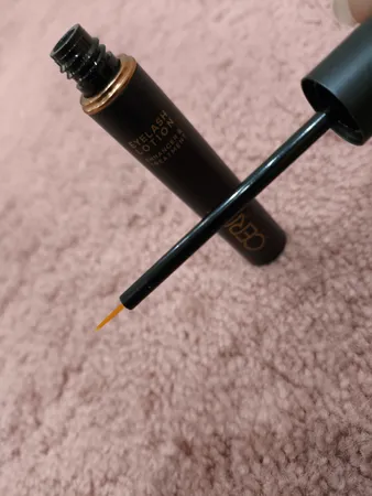 محلول تقویت کننده مژه سریتا مدل Eyelash lotion حجم 8 میلی لیتر