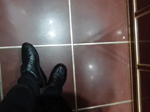 تجریه خرید کفش طبی زنانه چرم تبریز مدل کامفورت