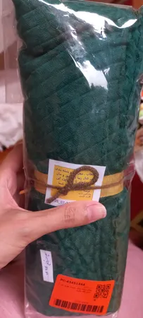 شال زنانه مدل پلیسه طرح دار