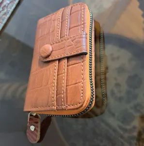 تجریه خرید جاکارتی مدل چرم طبیعی کد JK-0210