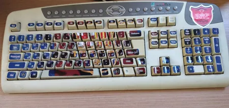 برچسب کیبورد طرح بارسلونا کد 22 با حروف فارسی