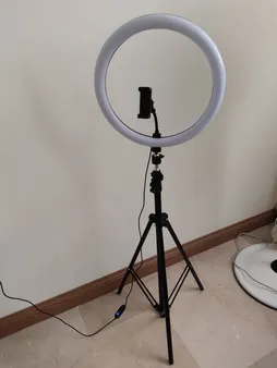 رینگ لایت مدل MJ33-RGB