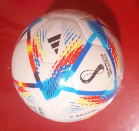 توپ فوتبال مدل جام جهانی 2022 قطر