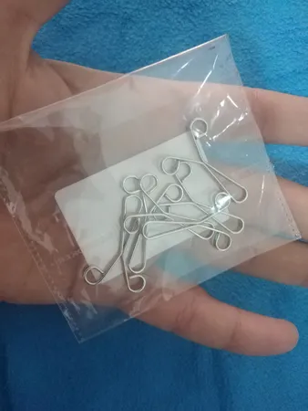 گیره روسری کد 102 بسته 6 عددی