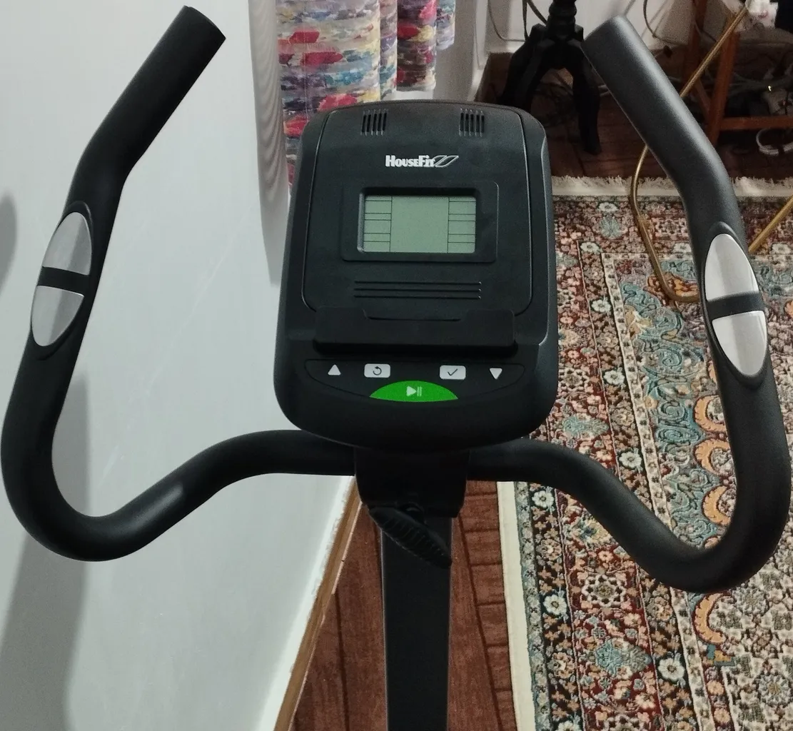 دوچرخه ثابت خانگی الکترو مگنت هاوس فیت مدل HB-8110HPM