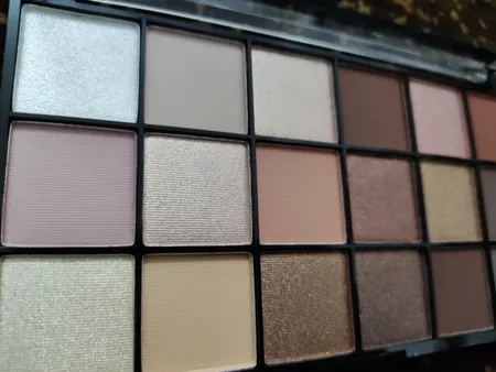 پالت سایه چشم دودو گرل مدل 01