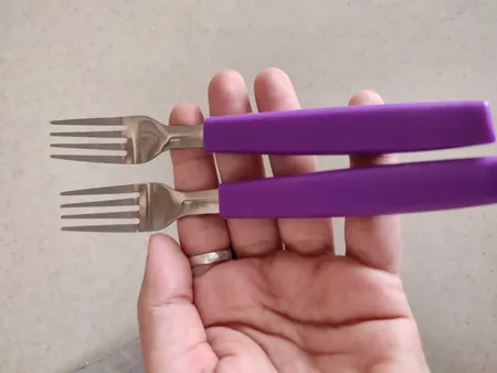 سرویس 12 پارچه چنگال آرامونتانا مدل A01