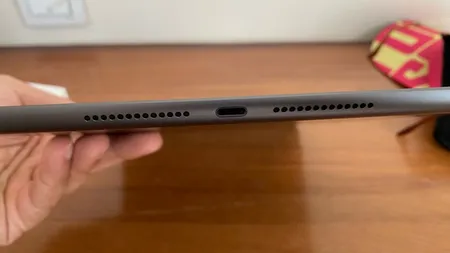 تبلت ۱۰.۲ اینچ اپل مدل iPad (9th Generation) 10.2-Inch Wi-Fi 2021 ظرفیت 256 گیگابایت