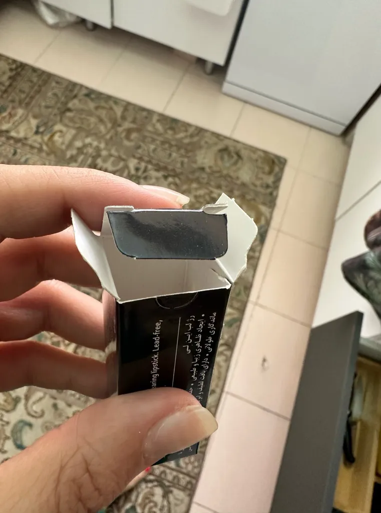 رژ لب جامد این لی مدل Viollet Velvet شماره 600