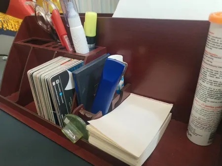 استند لوازم اداری رومیزی مدل K500