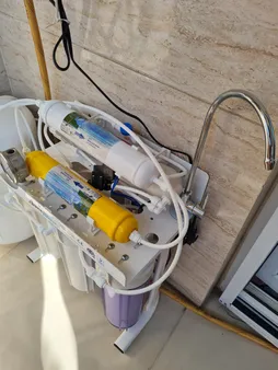 دستگاه تصفیه آب آکوا پیورست مدل RO- SW600