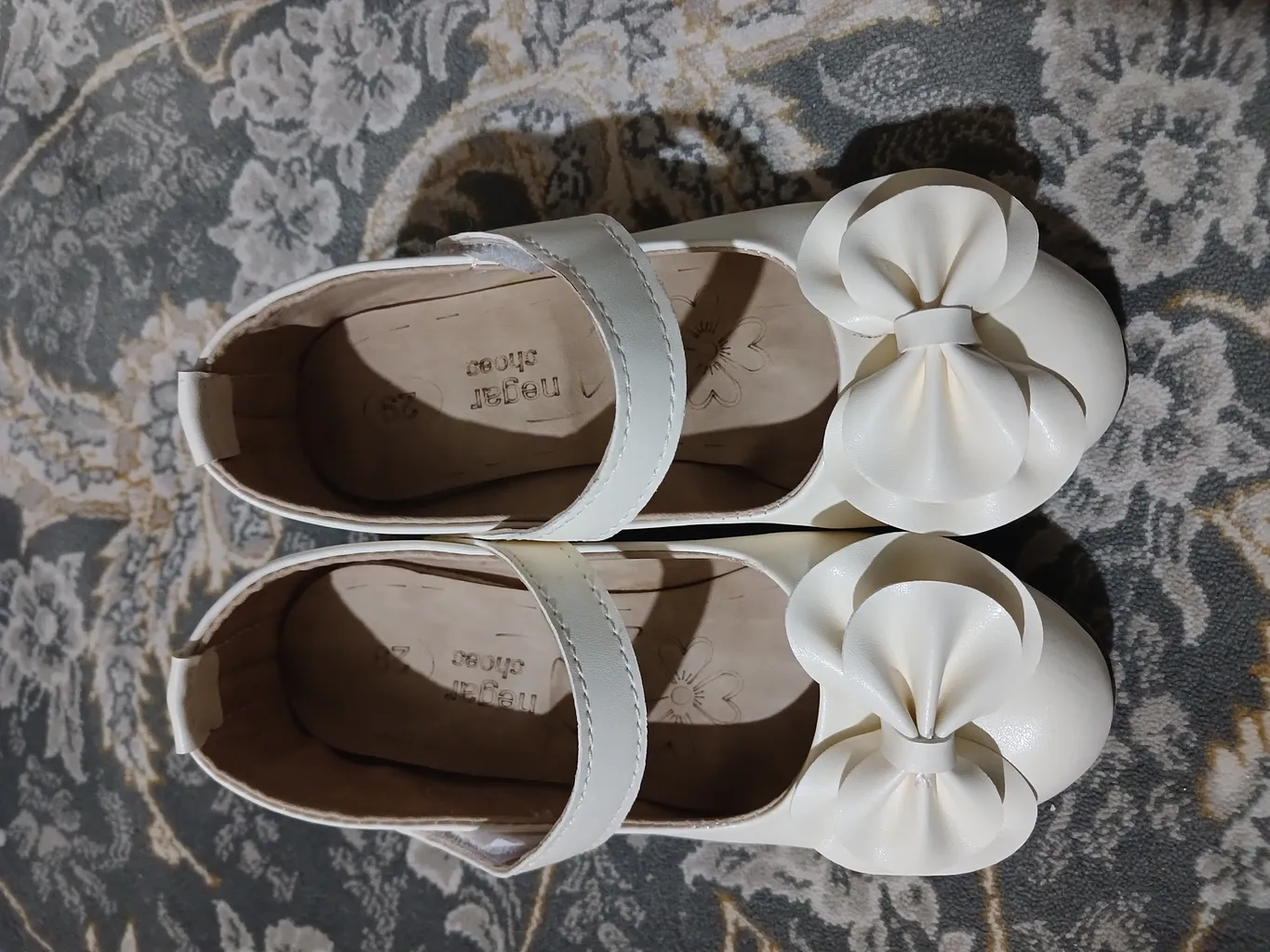 کفش دخترانه مدل مجلسی رو گلدار CR.3554