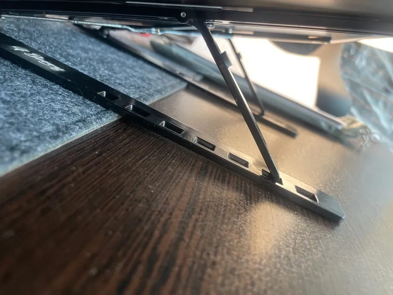 پایه نگهدارنده لپ تاپ فوربری مدل 4BH31VL94M