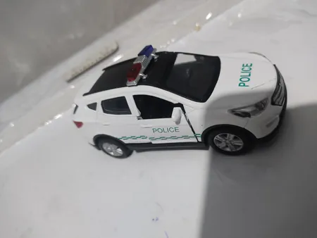 ماشین بازی مدل عقبکش فلزی سانتافه طرح پلیس