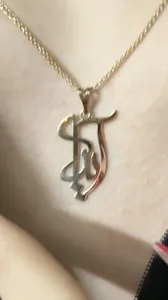 تجریه خرید آویز گردنبند طلا 18 عیار زنانه کرابو طرح آیدا مدل Kr3809