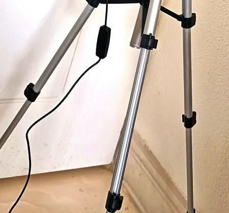 سه پایه دوربین ای ال وی مدل 3110