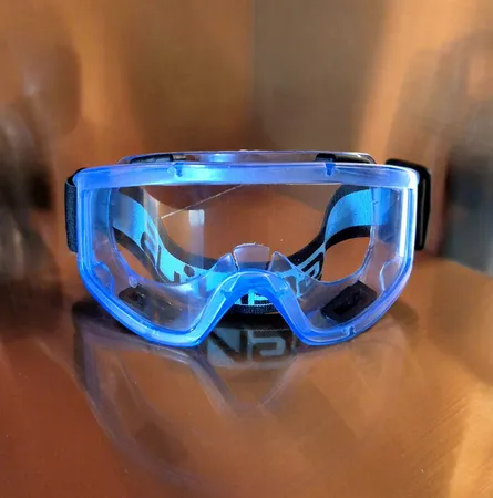 عینک ایمنی جنیوس مدل Q100