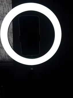 رینگ لایت مدل MJ33-RGB