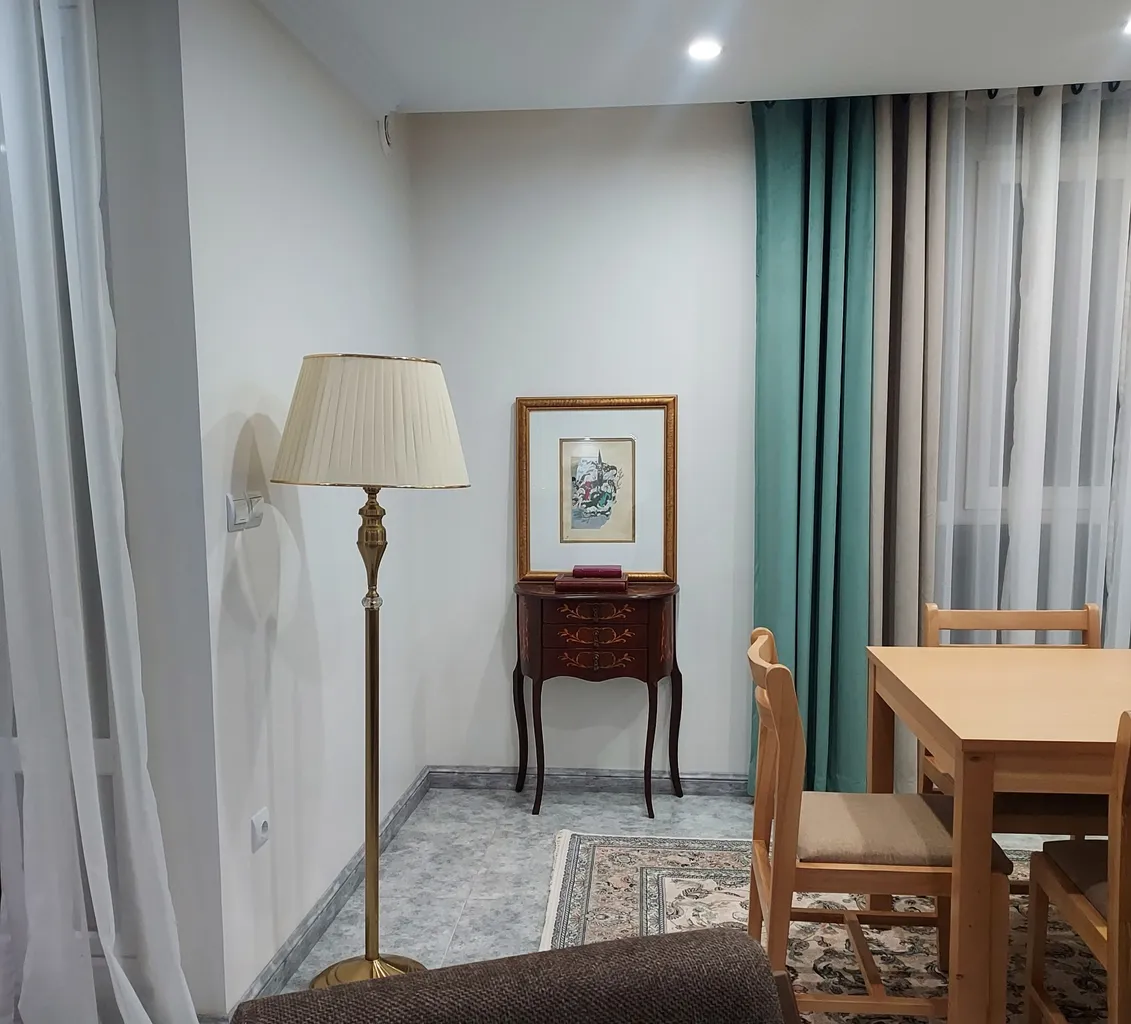 صندلی گنجینه مدل نارون