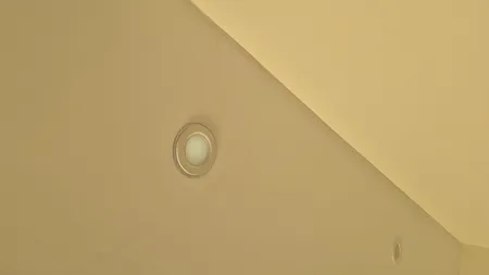 هالوژن 8 وات هدسینگ دار صبا لایت مدل دورشیشه بسته 12 عددی