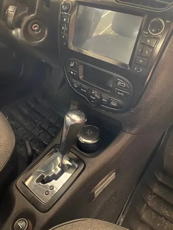 جاسیگاری خودرو مدل JSHKPEG