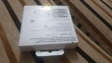 شارژر بی سیم سامسونگ مدل EP-P2400BBEGAE