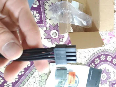 کابل برق کارت گرافیک 8 پین به دو 6 پین مدل CA140 طول 0.1متر