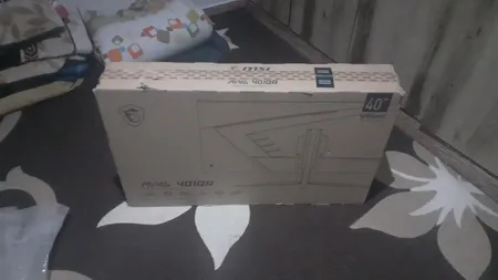 مانیتور گیمینگ 40 اینچ ام اس آی مدل MAG401QR