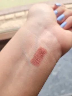 رژ لب مدادی میلوس شماره 24