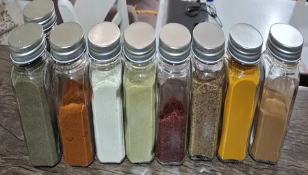 جا ادویه مدل آنتیک S2-16 مجموعه 16 عددی