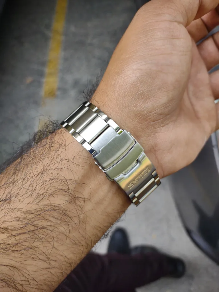 ساعت مچی عقربه ای مردانه اسکمی مدل 1260 کد SIBK
