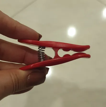 گیره لباس بازن کد 5301010 بسته 8 عددی